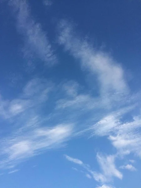 Cielo Azul Con Nubes — Foto de Stock