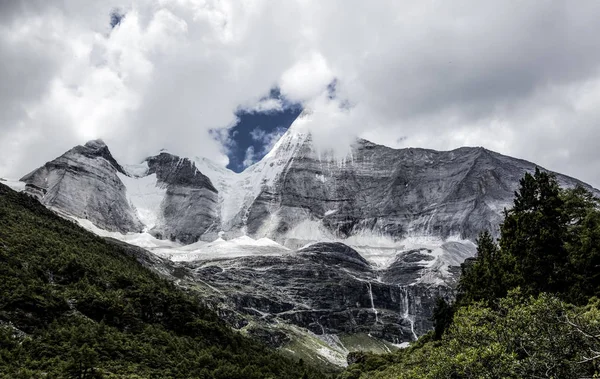 Hermoso Paisaje Las Montañas — Foto de Stock