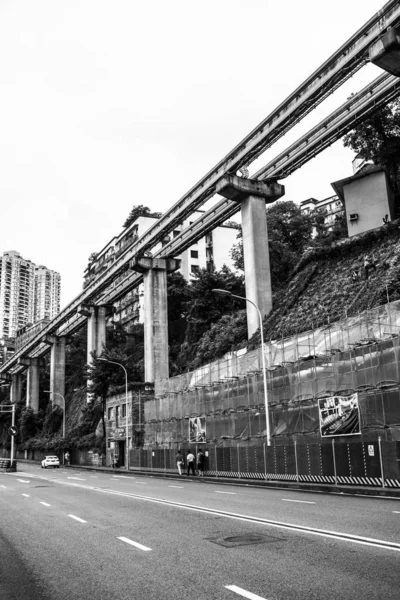 Foto Blanco Negro Del Edificio Moderno — Foto de Stock