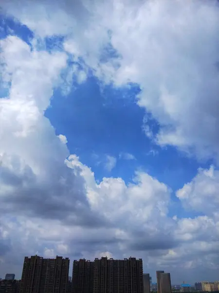 Nubes Cielo Azul — Foto de Stock