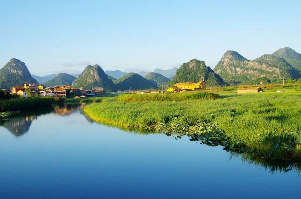 Hermoso Paisaje Lago Yangshuo China — Foto de Stock