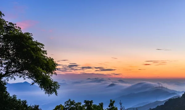 Schöner Sonnenuntergang Über Dem See — Stockfoto