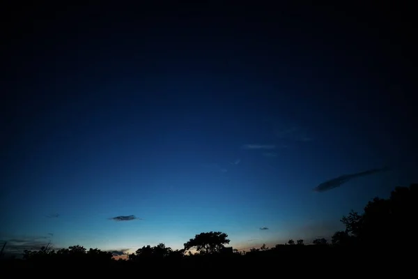 Cielo Nocturno Con Nubes Luna — Foto de Stock