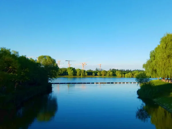 Hermosa Vista Del Parque Ciudad Por Mañana — Foto de Stock