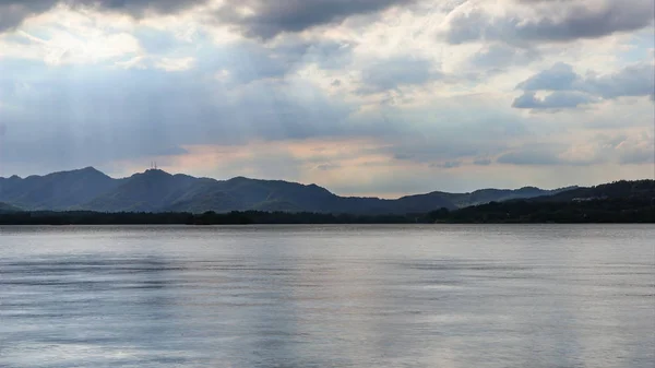 Lago Las Montañas Isla Del Norte Del Estado Del Norte —  Fotos de Stock