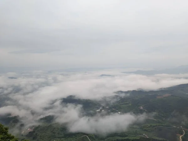 Vista Aérea Las Nubes Las Montañas — Foto de Stock