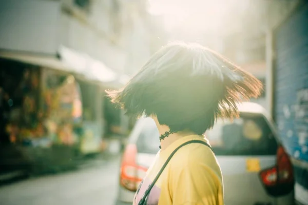 Young Woman Long Hair City — Stock Photo, Image