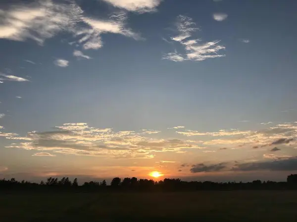 Blick Auf Den Schönen Sonnenuntergang — Stockfoto