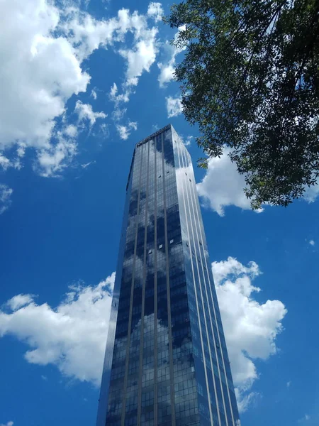 Edificio Moderno Ciudad — Foto de Stock
