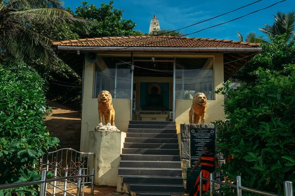 タイの島の寺院 — ストック写真