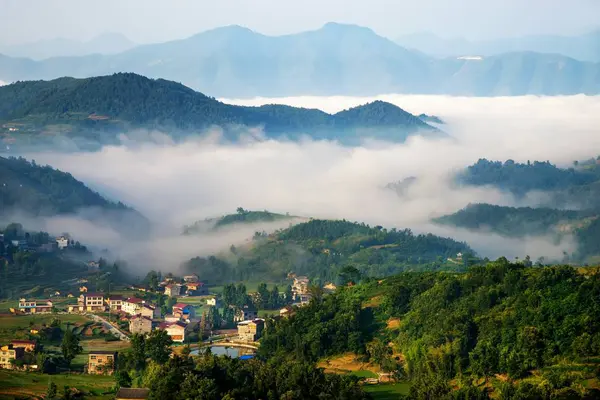 Hermoso Paisaje Las Montañas — Foto de Stock