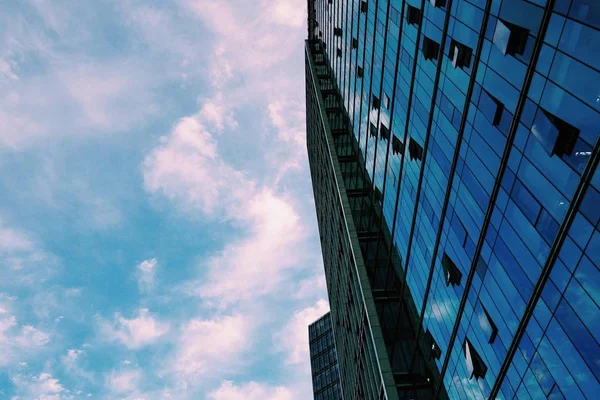 Moderno Edificio Oficinas Ciudad — Foto de Stock