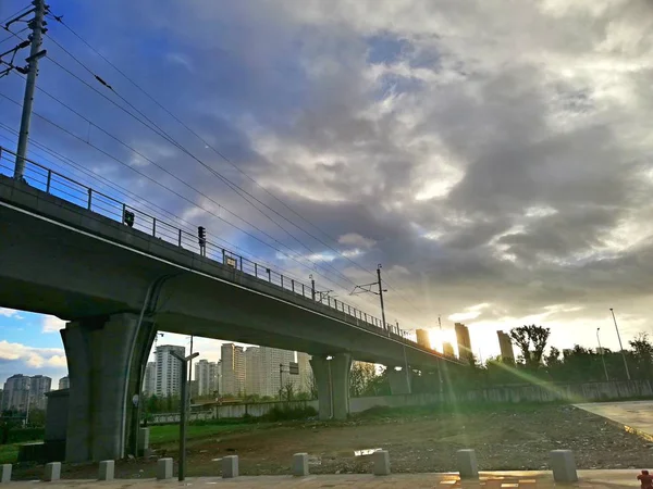 Vista Del Puente Ferroviario Ciudad — Foto de Stock