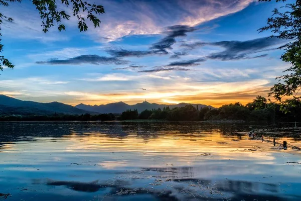 Beautiful Sunset Lake — Stock Photo, Image