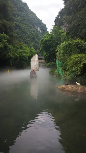 Hermoso Paisaje Del Río Las Montañas — Foto de Stock