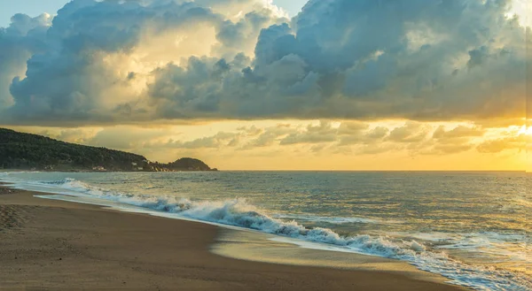 Hermosa Puesta Sol Sobre Mar Naturaleza — Foto de Stock