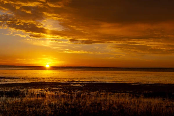 Hermoso Atardecer Sobre Mar — Foto de Stock