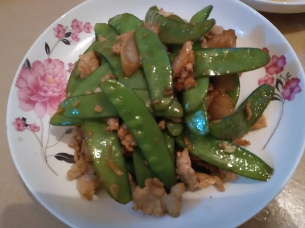 Vista Cerca Deliciosa Ensalada Con Verduras — Foto de Stock