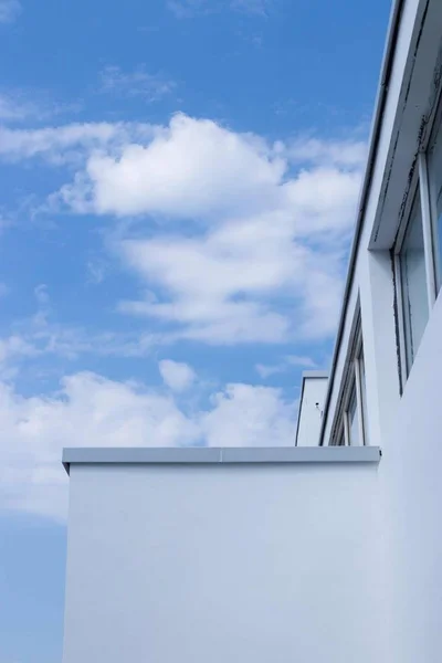 Edificio Moderno Con Ventanas Cielo — Foto de Stock