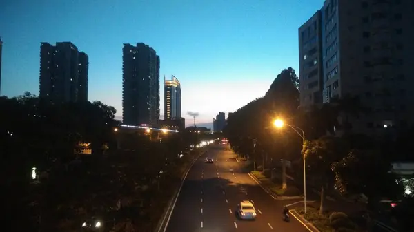 Tráfico Ciudad Por Noche — Foto de Stock