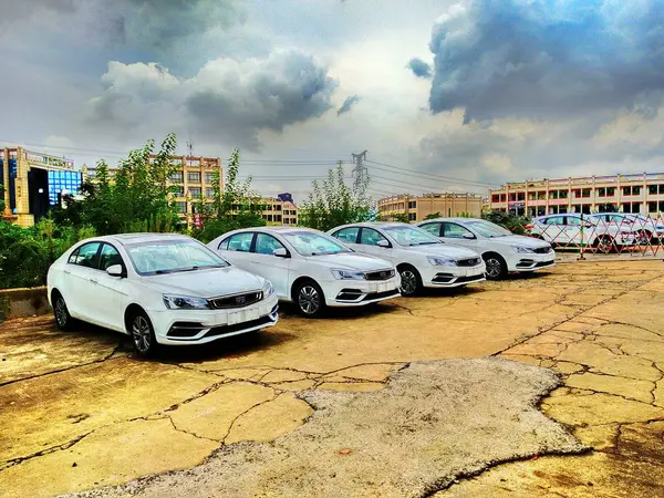 Coches Modernos Ciudad — Foto de Stock