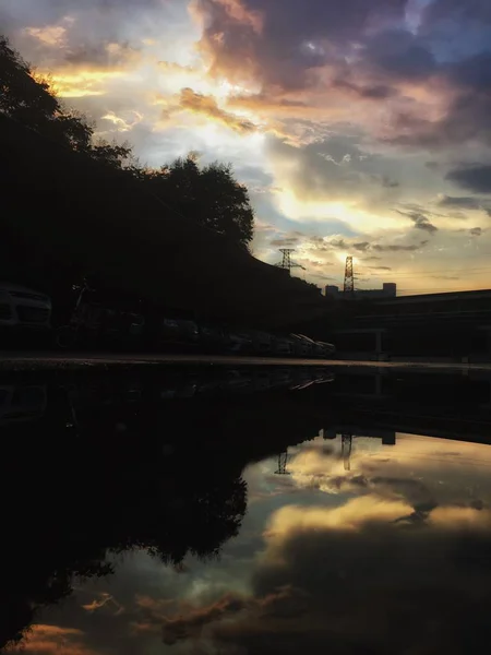 Puesta Sol Sobre Lago — Foto de Stock