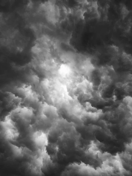 Nuvens Céu Escuro Clima Nebuloso — Fotografia de Stock