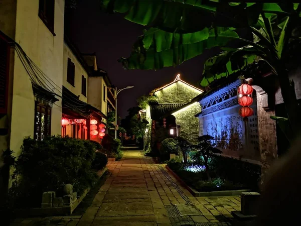Vista Nocturna Una Hermosa Calle Ciudad China — Foto de Stock