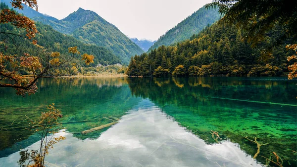 Lago Las Montañas Los Alpes — Foto de Stock