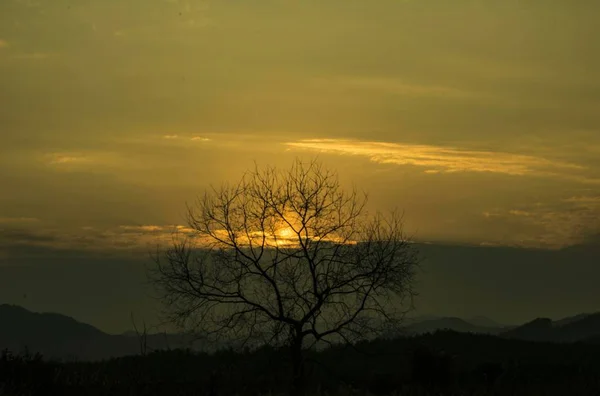 Hermoso Atardecer Las Montañas — Foto de Stock