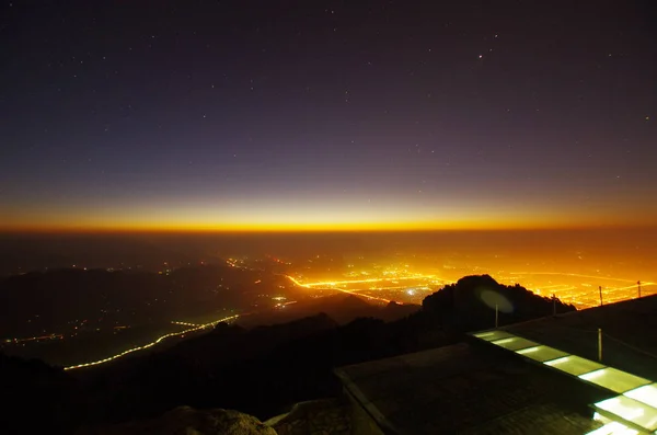 Paisaje Nocturno Con Luces Estrellas — Foto de Stock