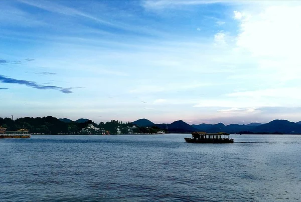 Hermoso Paisaje Con Barcos Mar Fondo — Foto de Stock