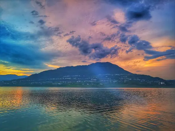 美丽落日的风景如画 — 图库照片