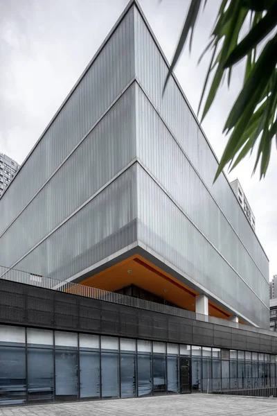Moderno Edificio Exterior Con Fachada Cristal — Foto de Stock