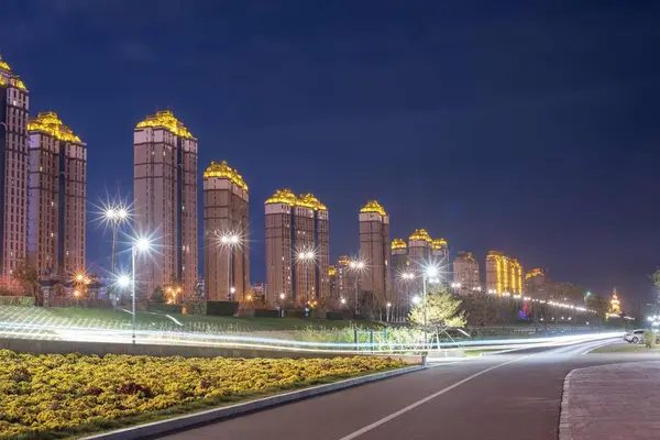 Tráfico Ciudad Por Noche — Foto de Stock