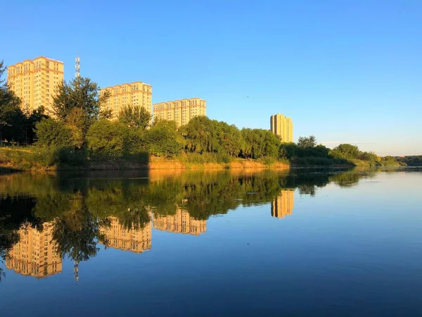 Ciudad Del Parque Por Mañana — Foto de Stock