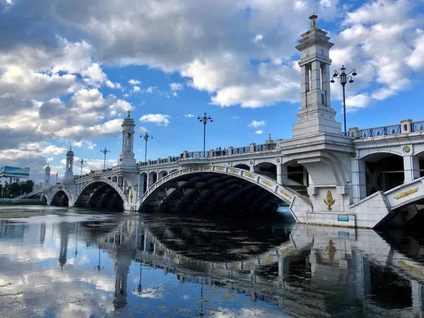 Vista Del Puente Fuente Ciudad Barcelona — Foto de Stock