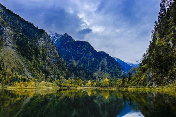 Hermoso Paisaje Lago Los Alpes — Foto de Stock