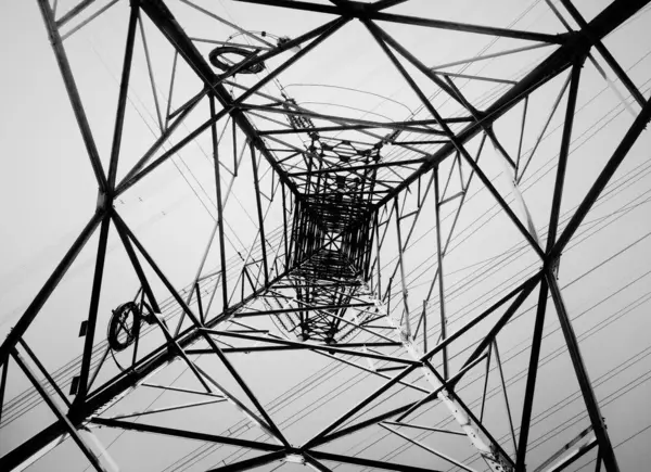 Linhas Torre Alta Tensão Eletricidade Tecnologia — Fotografia de Stock