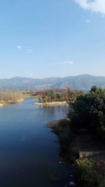 Vista Del Río Las Montañas Isla Ciudad Del Estado Capital — Foto de Stock