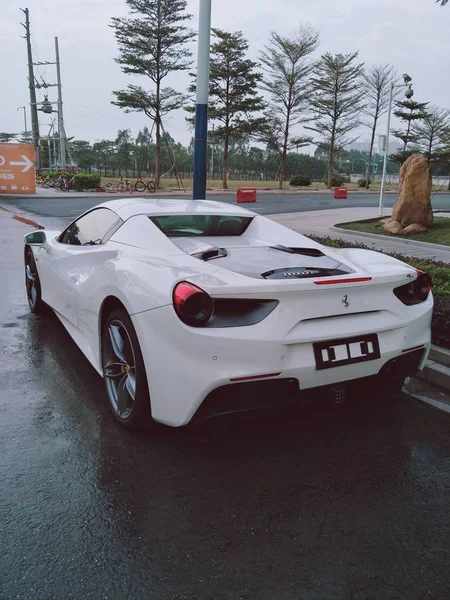 Coche Moderno Carretera — Foto de Stock