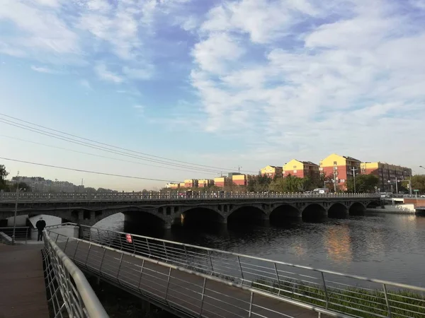 Vista Del Puente Río Ciudad Riga — Foto de Stock