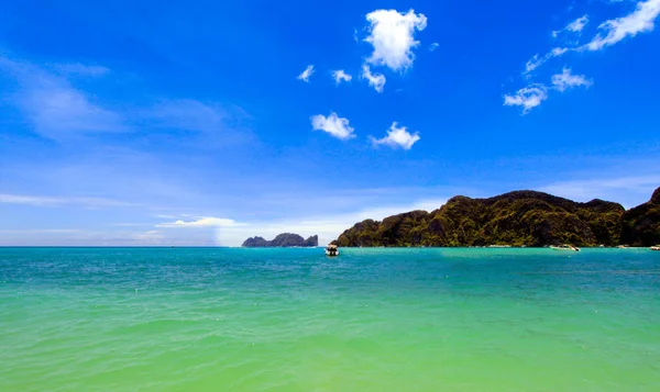 Hermosa Playa Tropical Viajes — Foto de Stock