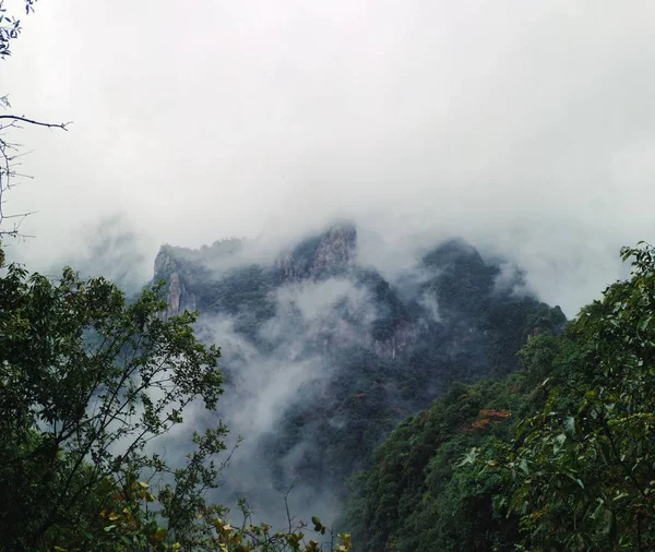 Paisaje Montaña Por Mañana — Foto de Stock