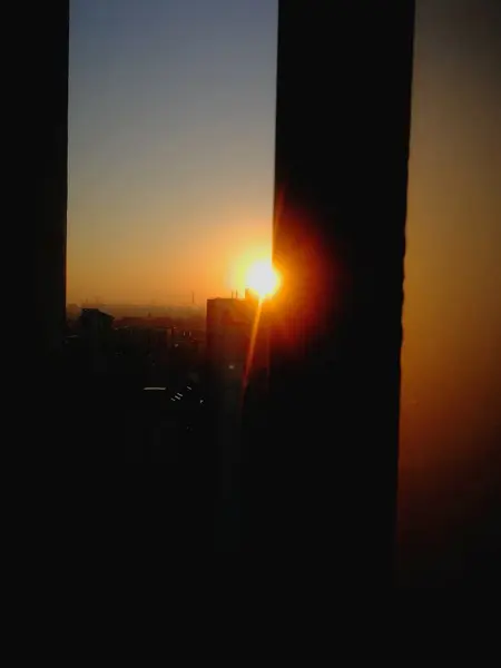 Puesta Sol Sobre Ciudad — Foto de Stock