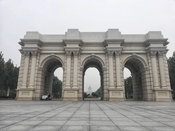 Arco Ciudad China Concepto Viaje — Foto de Stock