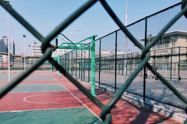 Pista Tenis Con Raqueta Pelotas — Foto de Stock