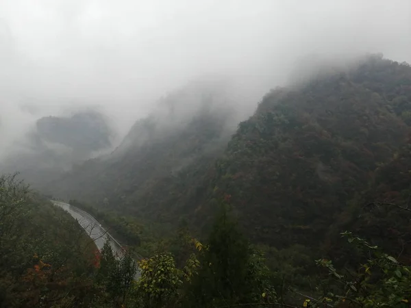 Paisaje Montaña Por Mañana — Foto de Stock