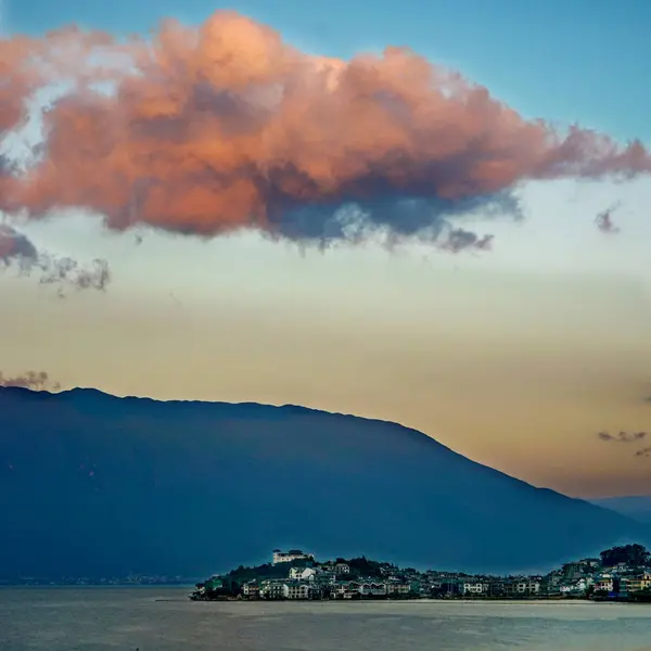 Hermoso Atardecer Sobre Mar — Foto de Stock