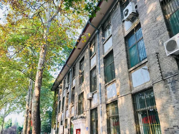 Antiguo Edificio Ciudad Madrid — Foto de Stock